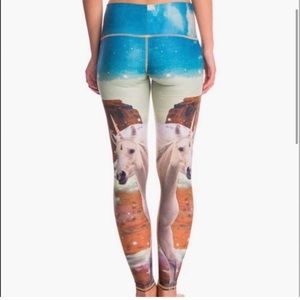 Teeki Unicorn Wrangler Leggings Small